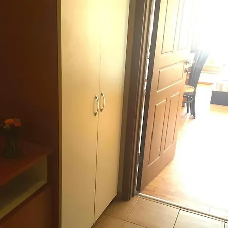Family Solar Хотел *