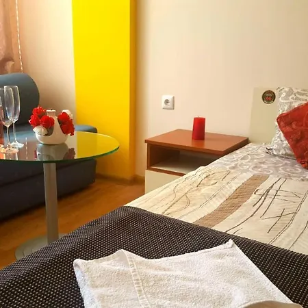 Family Solar Хотел